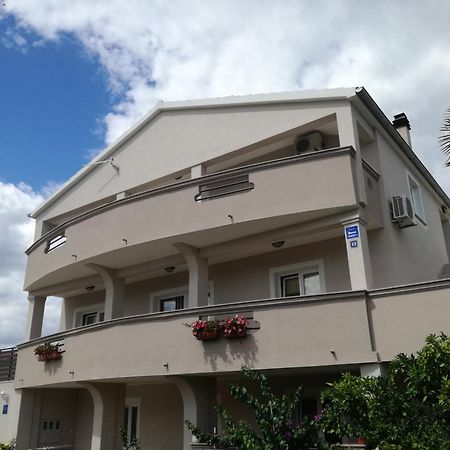 Juric Apartments Biograd na Moru Kültér fotó