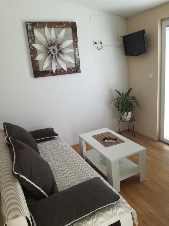 Juric Apartments Biograd na Moru Kültér fotó